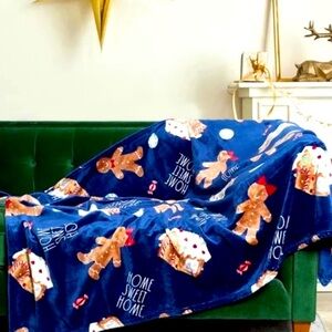 NWT Rae Dunn Plush Throw Blanket 50x70 Holiday Christmas Blue Gingerbread Home